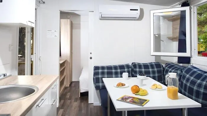 Campingplads Mobile Homes Kamp Pineta *