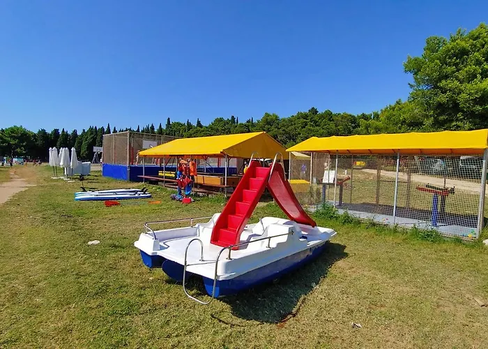 Mobile Homes Kamp Pineta Campingplads *