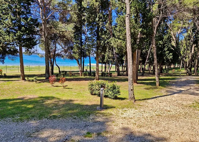 Mobile Homes Kamp Pineta *